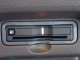 ■【ETC車載器】が装備されています。セットアップをしてお渡しとなり、ETCカードを差し込むだけで高速道路の利用が可能です。