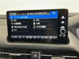 AVメニューはご覧の通り、様々なコンテンツに対応、ドライブを楽しく演出できます。詳しくはスタッフへお尋ねください