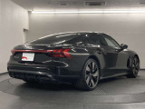 e-tron GT クワトロ 4WD 