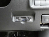 ETC車載器付きです。高速道路の料金所もスムーズに通過できます。