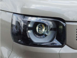 【ヘッドライト】省電力で長寿命の明るく運転しやすいLEDヘッドランプです。明るく照らすので暗い夜道からお客様を守ってくれます。