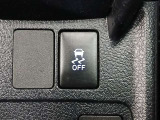 VSC(滑りやすい路面での横滑りを抑え車両の安定性を保つための機能)搭載ですが、雪道などから脱出する時はOFFすると脱出しやすくなる場合があります