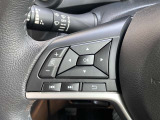 手元でナビの音量調整等が出来るのでナビの操作によるわき見運転を防止することが出来ます。