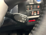 【クルーズコントロール】高速道路もラクラク走行。アクセルを離しても一定速度で走行ができ、長距離運転時の負担を軽減!加速・減速も簡単なスイッチ操作で調整できます。