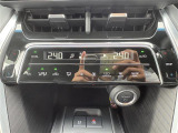 【オートエアコン】車内温度を感知して自動で温度調整をしてくれるのでいつでも快適な車内空間を創り上げます!