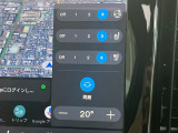 【シートベンチレーション】夏場は涼しい風でお尻や背中の熱・ムレを防ぎ、冬にはエアコンよりも早く温まってポカポカに!レザーシートにうれしい装備で、どんな季節も快適にお過ごしいただけます。