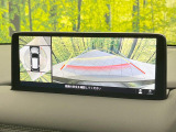 【360&deg;ビューモニター】専用のカメラにより、上から見下ろしたような視点で360度クルマの周囲を確認することができます☆死角部分も確認しやすく、狭い場所での切り返しや駐車もスムーズに行えます。
