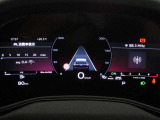 ご納車前には弊社グループの認証工場にて、専門スタッフによる100項目の点検・整備を実施いたしております。