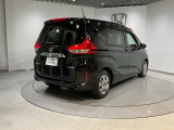 自動車保険・JAFも取り扱っております。また、お客様のご希望で保証延長(有償・一部の車種では取り扱いできません)もご準備しております。