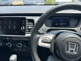 この度は、当店の車両をご覧頂きまして誠にありがとうございます。当店では、遠方ご登録・ご納車(別途費用要)や最長120回の分割お支払い(事前審査要)も承っております。ご不明な点は、お気軽にご相談下さいませ。