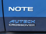 「AUTECH CROSSOVER」専用エンブレム
