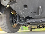 お車を安心してお乗りいただく為には、足回りの定期点検が欠かせません。サービスサポート(有償保証)では無料点検もご提供しており、安心のカーライフをお過ごしいただけるサポート体制が整っています。