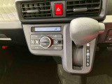 納車前にはプロのメカニックが、各部の点検を行います。ディーラーにしか出来ない品質、そしてサービスできっと満足していただけると思います!