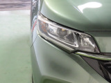 LEDヘッドライトは、点灯の瞬間から光量を発揮し、突然暗くなるトンネルなどでの安定感を高めます。