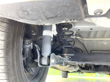 お車を安心してお乗りいただく為には、足回りの定期点検が欠かせません。サービスサポート(有償保証)では無料点検もご提供しており、安心のカーライフをお過ごしいただけるサポート体制が整っています。