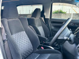 運転席も広々としており運転しやすい環境を実現しています☆