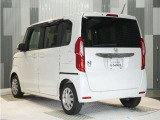 色々なお店で販売しているHonda車ですが、アフターサービスも全てお任せ頂けるのは「HondaCars正規販売店」だけ!ご納車後もお住まいの地域の販売店にて アフターサービスをお任せいただけます。