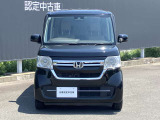 フロントガラスの上部には衝突軽減ブレーキの装置も付いており、より安全に運転を楽しんでいただくことができます。