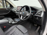 BMW専門のメカニックが、100項目にも上るポイントを徹底的にチェック。交換基準に達した部品があれば、弊社負担にて交換後、お客様へご納車致します。