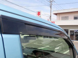 ドアバイザー付いてます!