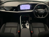 Audiは創業者であるホルヒの「いかなる時代においても第一級の素材を用い、操縦安定性に優れ、さらに進歩的なクルマの製造を目指す」という考え方に則り、こだわり抜かれたインテリアを目指しています。
