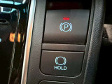 【オートビークルホールド】すぐにオートホールドをONにすることもできますが、そうすると、最初の発車時からオートホールド状態になってしまって、クリープ現象での発進ができません!信号待ちが便利になります☆