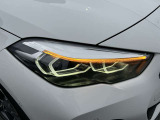 また、BMW正規認定中古車は、エマージェンシーサービスが自動付帯。24時間365日、皆様のカーライフをサポート致します。確かな安心のうえで、「駆けぬける歓び」をご堪能ください。