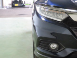 LEDヘッドライトは、点灯の瞬間から光量を発揮し、突然暗くなるトンネルなどでの安定感を高めます。