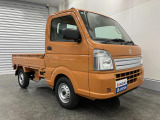 運転席のシートは140mmのシートスライドが可能。体格に合わせて最適な運転姿勢がとれます。