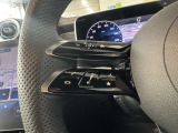 メモリー付きパワーシートが装備されている車両はシートの位置・ドアミラーの角度・ハンドルの位置を3名まで記憶出来ます。