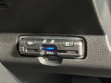 いまや快適なカーライフに欠かせないETCが付いています。