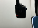 まさか!の時のためにドライブレコーダー装着しています。衝突を感知すると一定時間画像を自動保存できるので安心です。