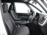 運転席廻りです。