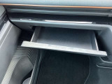グローブボックスも収納しやすさ◎