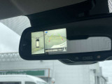 バックミラーにも写せるんです!