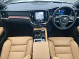 V60 ウルトラ T6  AWD プラグインハイブリッド 4WD 