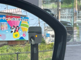 ブラインドスポットモニターは、左右斜め後ろを平行して走る車を認識し、車線変更の際に危険を察知するとドライバーへ警告を促します。夜・雨・トンネル内など走行時の環境が悪い時ほど便りになる機能です!