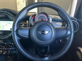 MINI認定中古車保証は全国の正規ディーラーで同様の保証を受けることができます。当社取扱いのお車はすべてMINI認定中古車です。安心してお選びください。