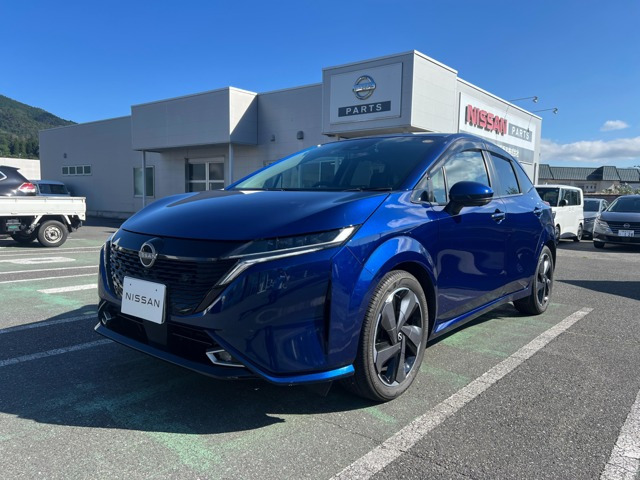 ノートオーラ 1.2 G FOUR レザーエディション 4WD