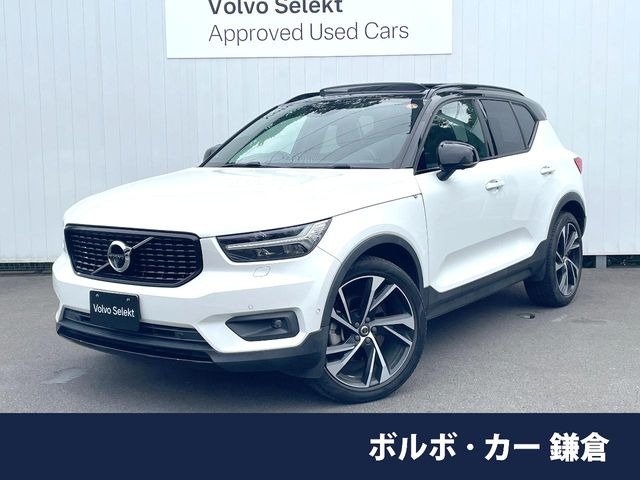 XC40 T4 AWD Rデザイン 4WD 