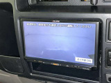 バックモニター付なので後退時に後方が見えるので安心。 車は構造上、死角がたくさんなので万が一を考えると必須ですね。 あくまで補助の為の装備、バックは目視で確認する事が重要ですよ。