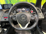 【純正革巻きステアリング】上質な革を使用することで、手にしっかり馴染みとても運転しやすいハンドルです♪