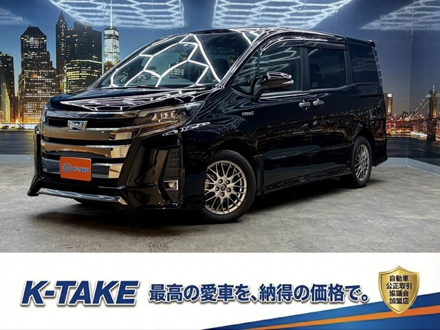 ノア 1.8 ハイブリッド Si W×B (禁煙車)(後期型)(黒半革シート)(両側パワ