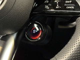 DYNAMIC SELECTは快適からスポーツさらにオフロードまで走行特性を自在に切り替えられる機能でございます。