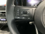ステアリングスイッチ搭載!ハンドルひとつで手を離さなくても運転中視線をそらさなくても操作が出来て便利です♪