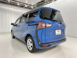 低燃費で環境にもやさしいハイブリッド車です。トヨタ専用診断機器でハイブリッドシステムを綿密に点検してあります!