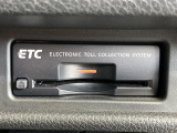 【ETC】高速道路の料金所をストレスなく通過!話題のスポットやサービスエリアに多い「スマートIC」利用時は必須のアイテムです。当店でセットアップを実施、ご納車当日からすぐにご利用いただけます!