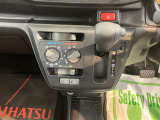 ご納車前に納車点検(法定12ヶ月点検相当)を実施し、基本性能に関わる機能や状態を徹底的に点検します。