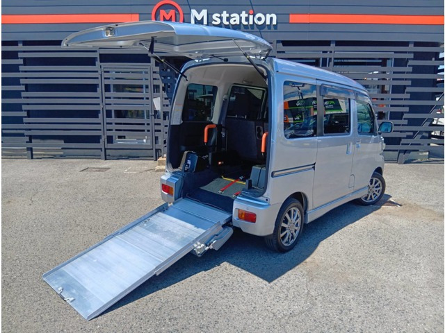 アトレーワゴン フレンドシップ SAIII スローパー リヤシート付仕様 4WD 