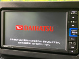 【純正ナビ】人気の純正ナビを装備しております。ナビの使いやすさはもちろん、オーディオ機能も充実!キャンプや旅行はもちろん、通勤や買い物など普段のドライブも楽しくなるはず♪